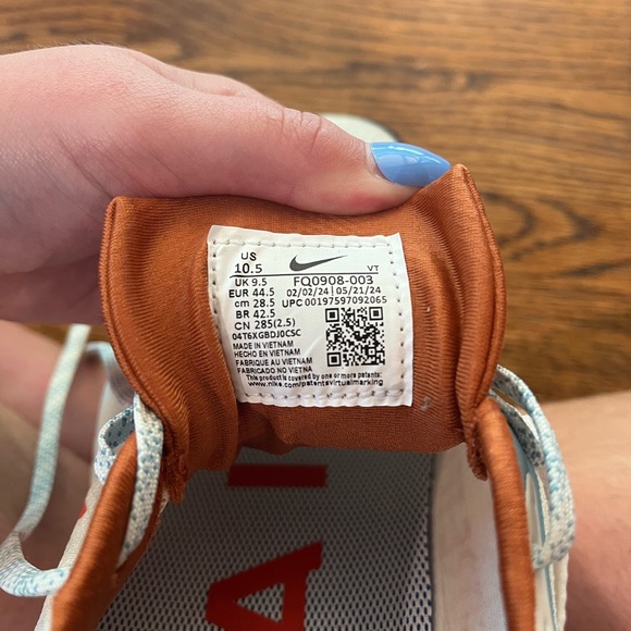 Men’s nike gore-Tex trail shoes - Picture 3 of 5